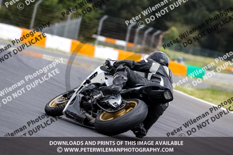 estoril;event digital images;motorbikes;no limits;peter wileman photography;portugal;trackday;trackday digital images
